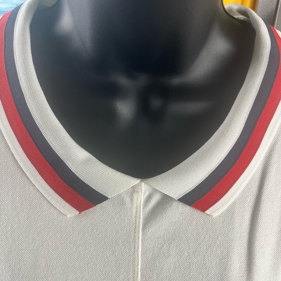 Tommy Hilfiger Polo - Picture 4 of 7
